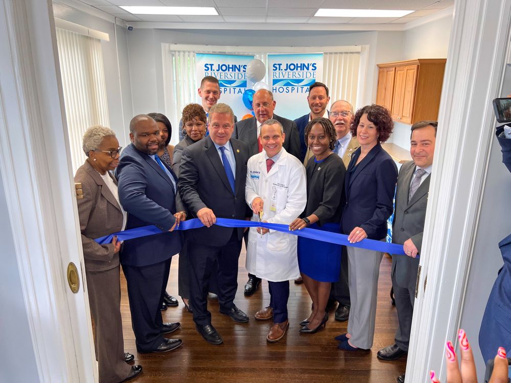 Ribbon cutting ceremony — St. John's Interventional Spine & Pain Management Center, April 2023